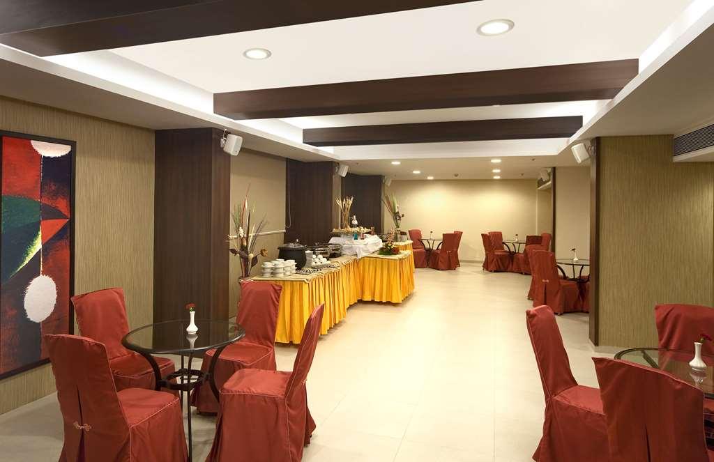 Cocoon Hotel Pune Fasilitas foto