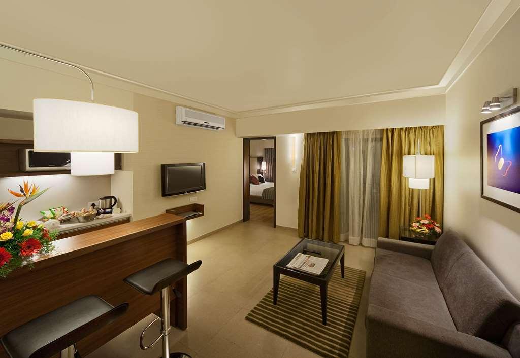 Cocoon Hotel Pune Ruang foto
